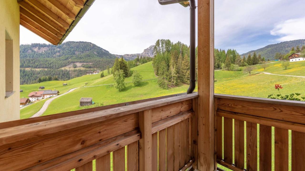 Апартаменты Agriturism Gscnara Сан-Мартино-ин-Бадия Экстерьер фото