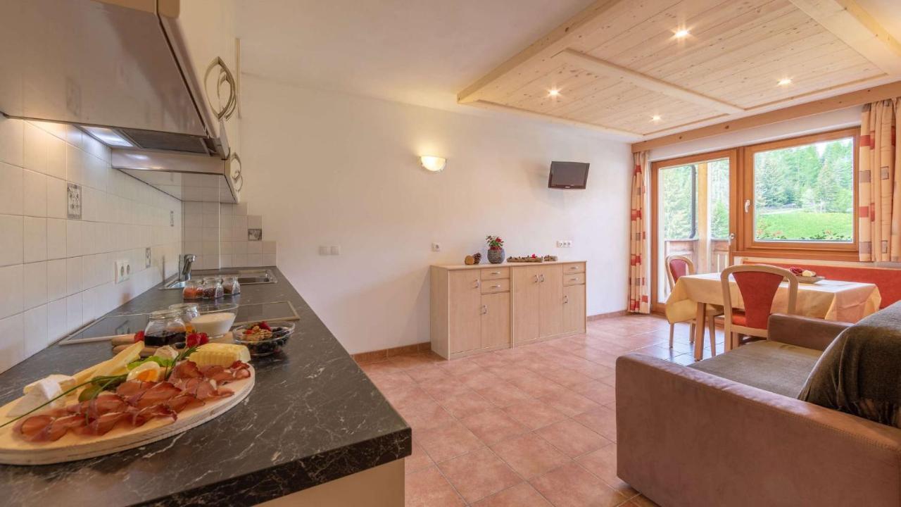 Апартаменты Agriturism Gscnara Сан-Мартино-ин-Бадия Экстерьер фото